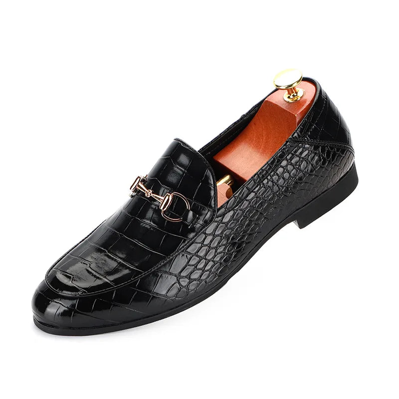 Men's Casual Business Shoes Embossed Leather Mens Classic British Style Horsebit Loafers Moccasins Men Party Wedding Flats