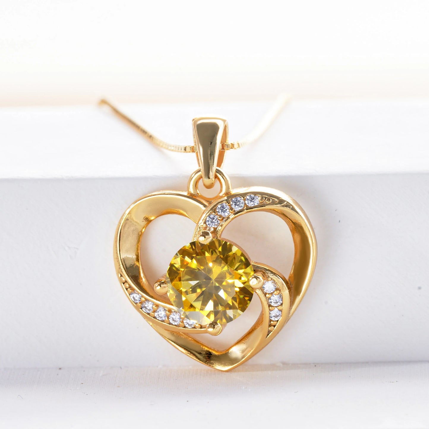 Gold Plated 1CT Pendant Necklace For Women Classic Heart Pendant Jewelry 925 Sterling Silver GRA Moissanite