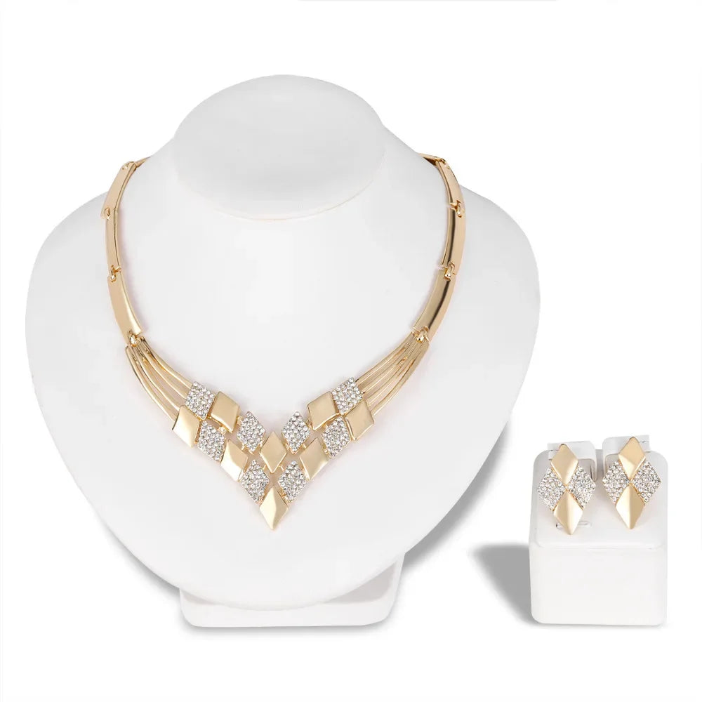 Temperament Necklace Four-piece Fashion Jewelry Set Earings