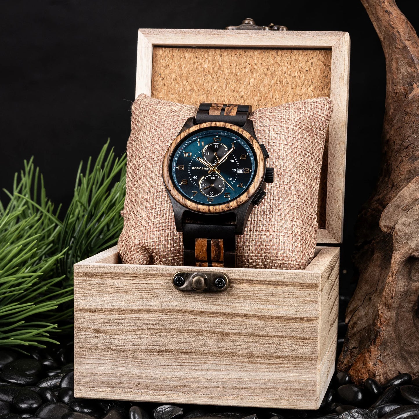 Wooden Men's Watch Handcrafted Vintage Stylish Natural Wood Quartz Wristwatch With Unique Design