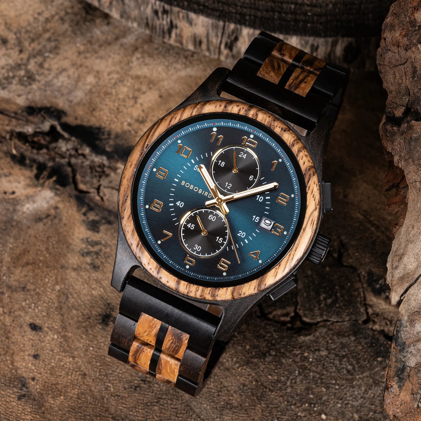 Wooden Men's Watch Handcrafted Vintage Stylish Natural Wood Quartz Wristwatch With Unique Design