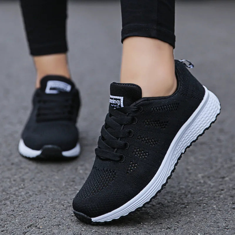 Women Casual Shoes Fashion Breathable Walking Flat Shoes Sneakers Women 2025 Gym Vulcanized Shoes White Female