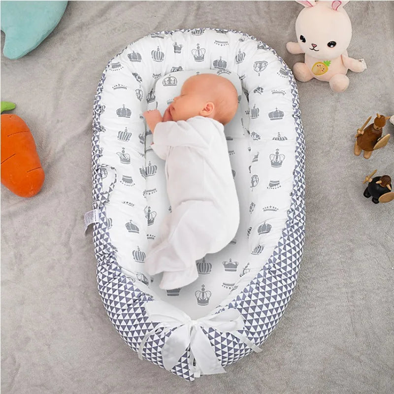 Foldable Baby Bed with Fully Detachable Pillow and Portable Design - Hiron Store