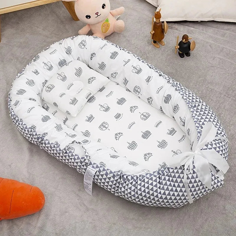 Foldable Baby Bed with Fully Detachable Pillow and Portable Design - Hiron Store