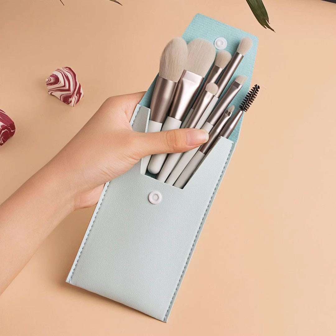 8 Makeup Brush Set Portable Soft Hair Powder Concealer Eye Shadow Blush Foundation Brush Full Set Beauty Tools