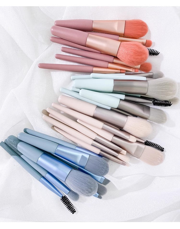 8 Makeup Brush Set Portable Soft Hair Powder Concealer Eye Shadow Blush Foundation Brush Full Set Beauty Tools