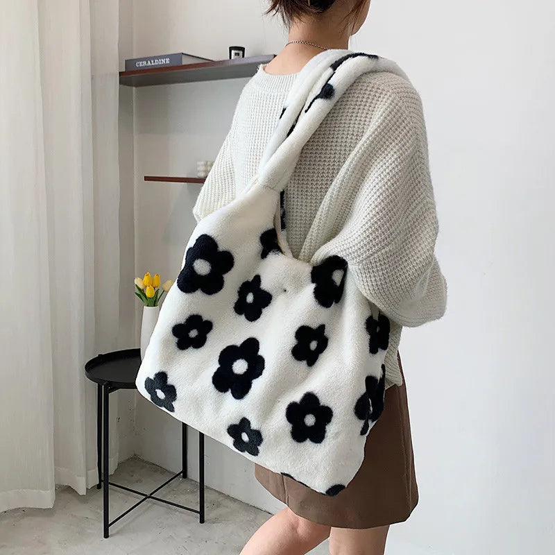 Shoulder Bag Simple Flower Fashion soft Handbag