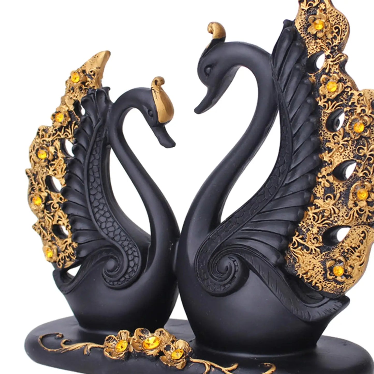 Swan Couple Figurine Realistic Simple Decorative Art European Swan Sculpture Décor for Indoor Home Entrance Cabinet Desktop