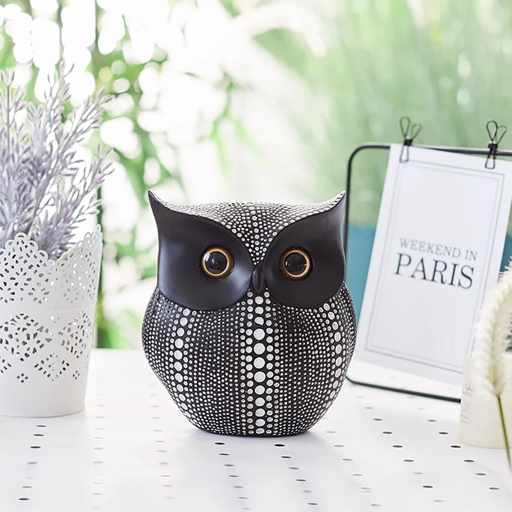 Resin Owl Statue Living Room Decoration Accessories Figurines & Miniatures