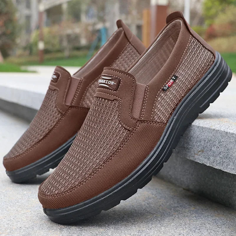 Men Shoes Autumn Slip on Falt Shoes 2025 New Lightweight Soft Comfortable Driving Shoes