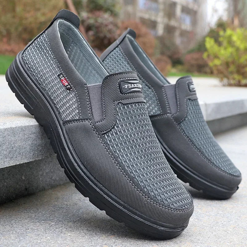 Men Shoes Autumn Slip on Falt Shoes 2025 New Lightweight Soft Comfortable Driving Shoes