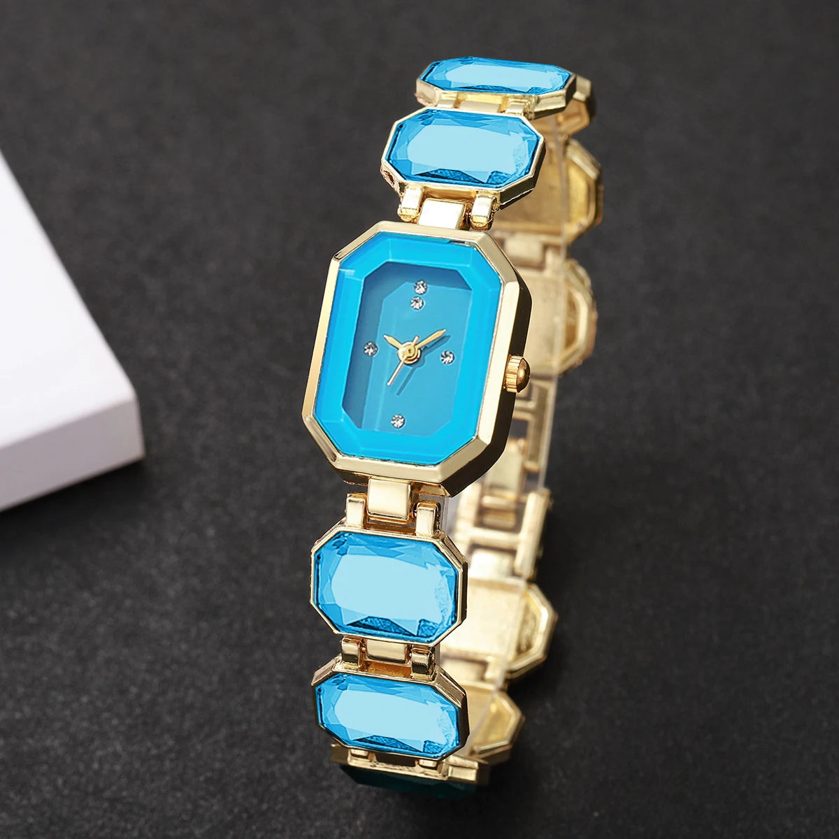 5 colors Women's Watch Fashion Square Dial Elegant Vintage Trendy Quartz Watch (Box Not Included)