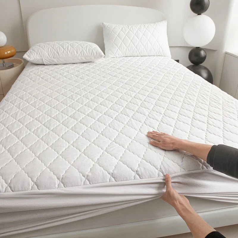 Quilted Thick Waterproof Mattress Cover Mattress Protector Queen King Fitted Sheet Bed Pad Cover Bed Topper