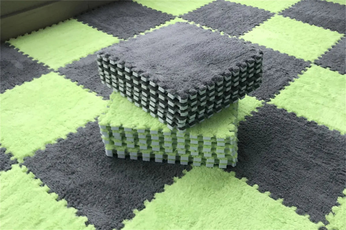 Soft Plush Children's Mat Baby Play Mat  Eva Foam Puzzle Carpet for  Children's Room Keep Warm Playmat 30*30*1CM