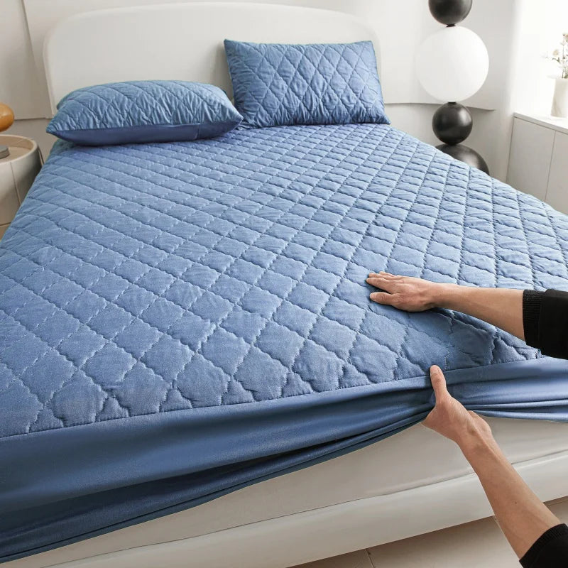 Quilted Thick Waterproof Mattress Cover Mattress Protector Queen King Fitted Sheet Bed Pad Cover Bed Topper