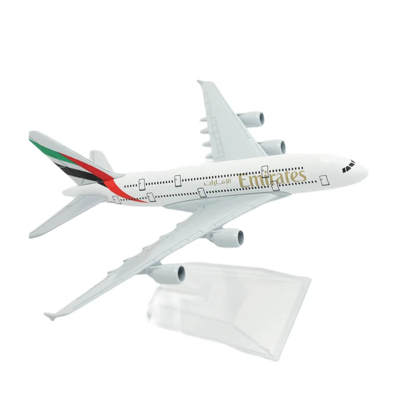 Airlines A380 B777 Airplane Diecast Model Aviation Plane Collectible Toys for Boys