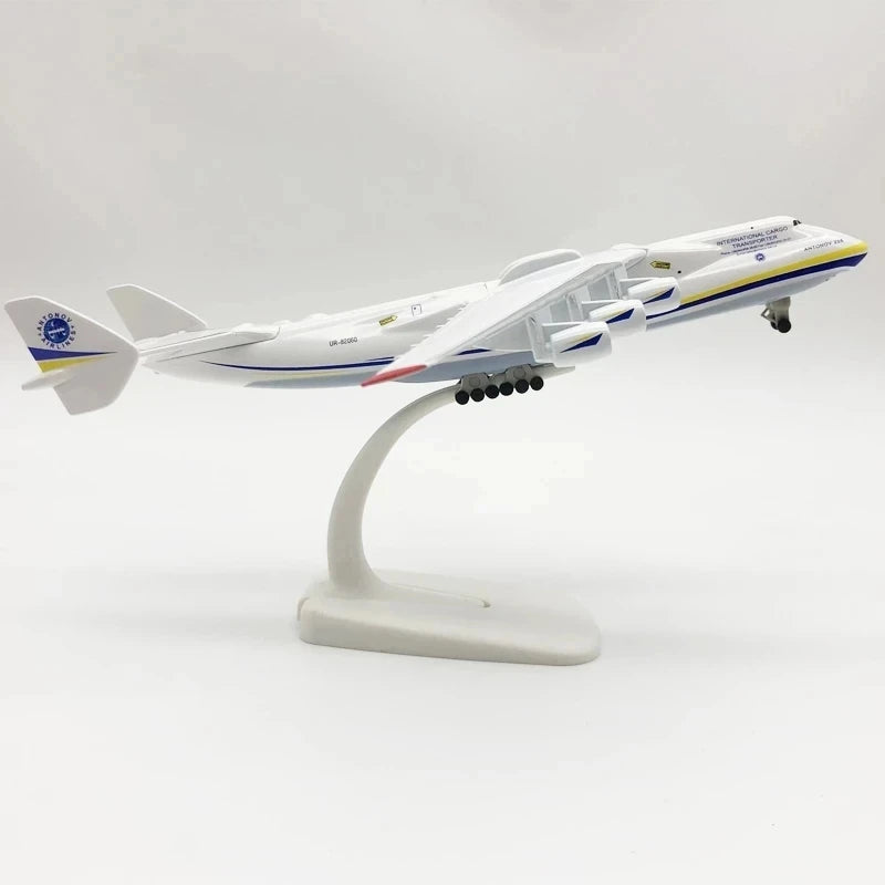 20CM Diecast Metal Alloy Antonov An-225 "Mriya" Airplane Model 1/400 Scale Replica Model Toy For Collection