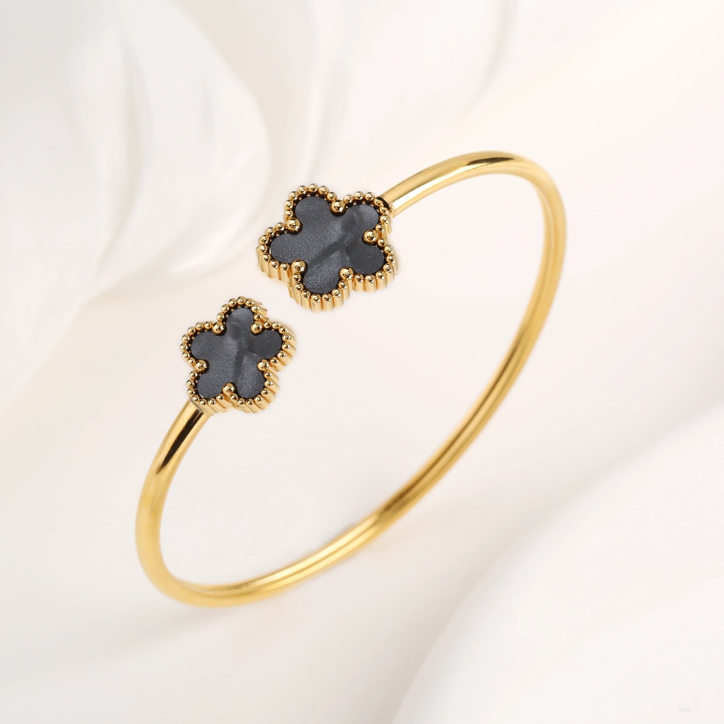 15 Colors High Quality Stainless Steel Gold-Plated Five Leaf Flower Open Bangle