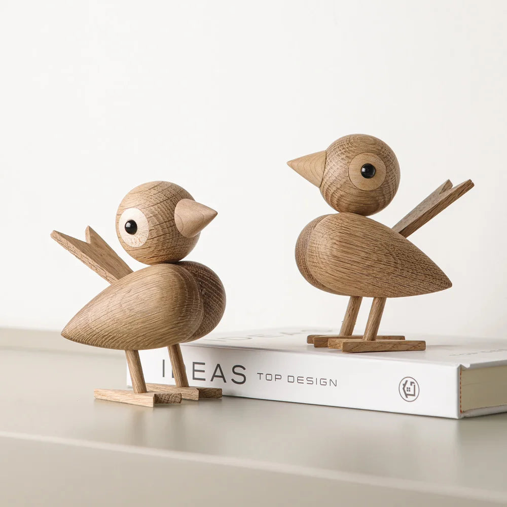 Nordic Style Oak Sparrow Figurine Wooden Dolls Lovely Nature Teak Wood Bird Figures Ornament