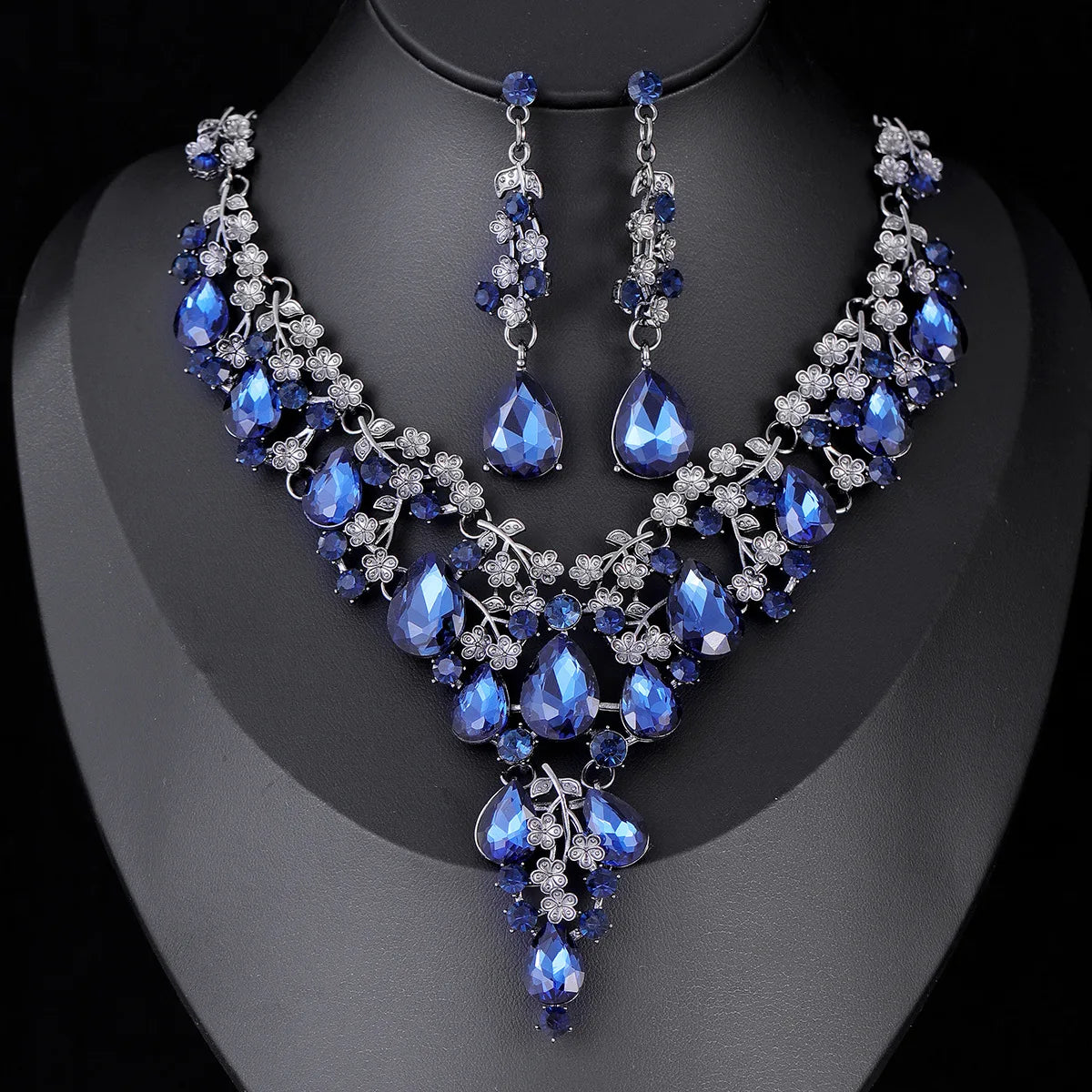 11 Colors Luxury Crystal Necklace Earrings Set