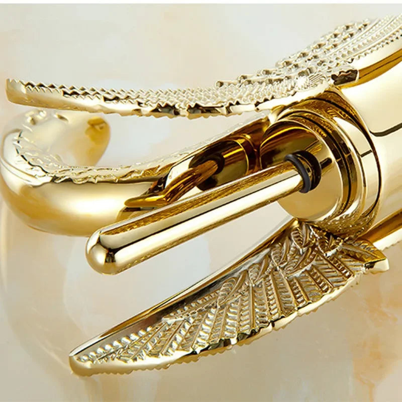 Basin Faucets New Design Swan Faucet Gold Plated Wash Basin Luxury Copper Tap hot and cold Taps