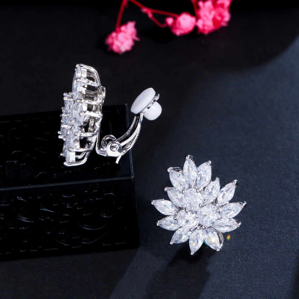 New Designer Flower Shape Stunning Cubic Zirconia Crystal Women Earrings