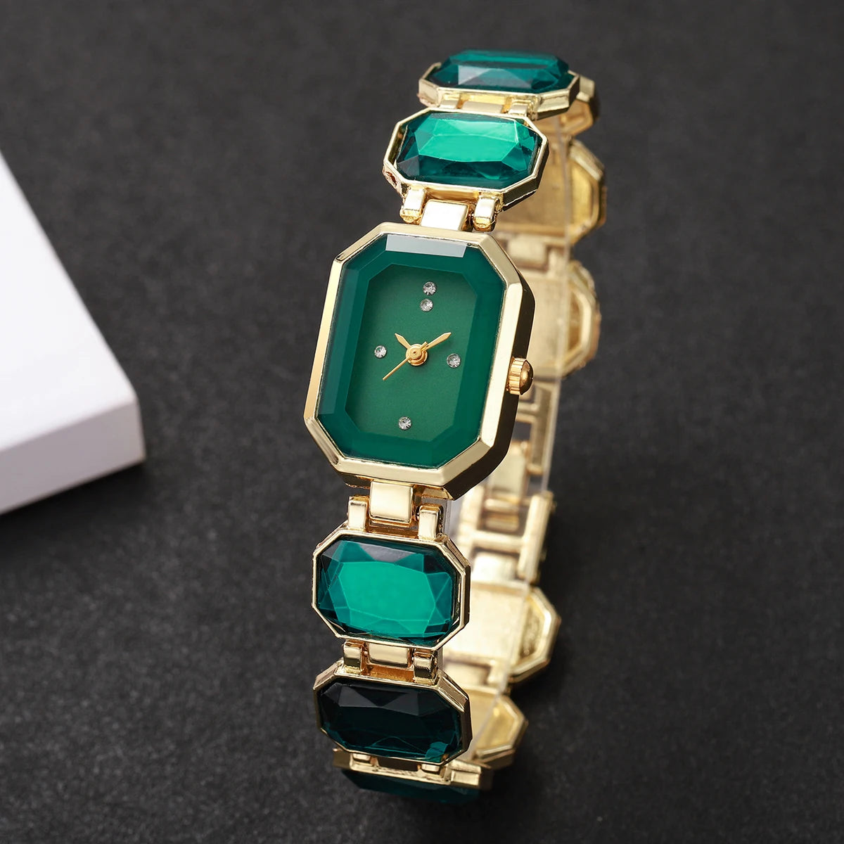 5 colors Women's Watch Fashion Square Dial Elegant Vintage Trendy Quartz Watch (Box Not Included)