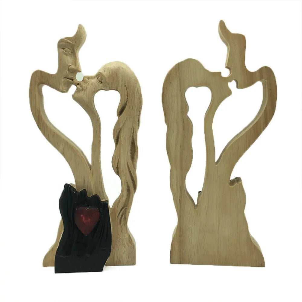 Love Eternal Wood Ornaments Wooden-Heart Desktop Sculpture Couple Kissing Statue Art Ornaments