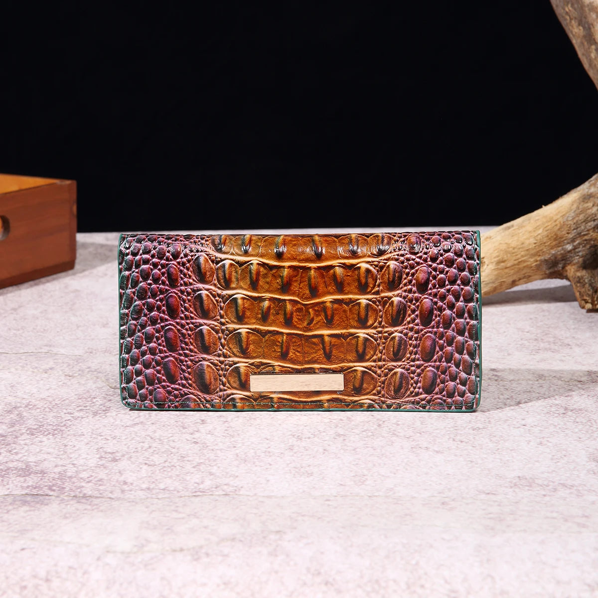 Simple and fashionable crocodile pattern solid color block wallet