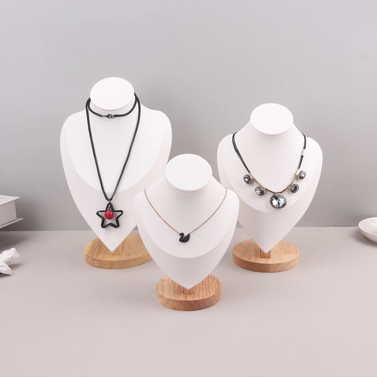 Velvet Portrait Necklace Display Pendant Organizer Stand Jewelry Mannequin Bust Necklace