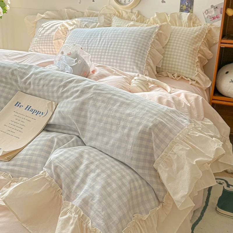 Bedding Set Soft Skin-friendly Lattice Lace Ruffles Quilt Duvet Covers Set Pillowcases