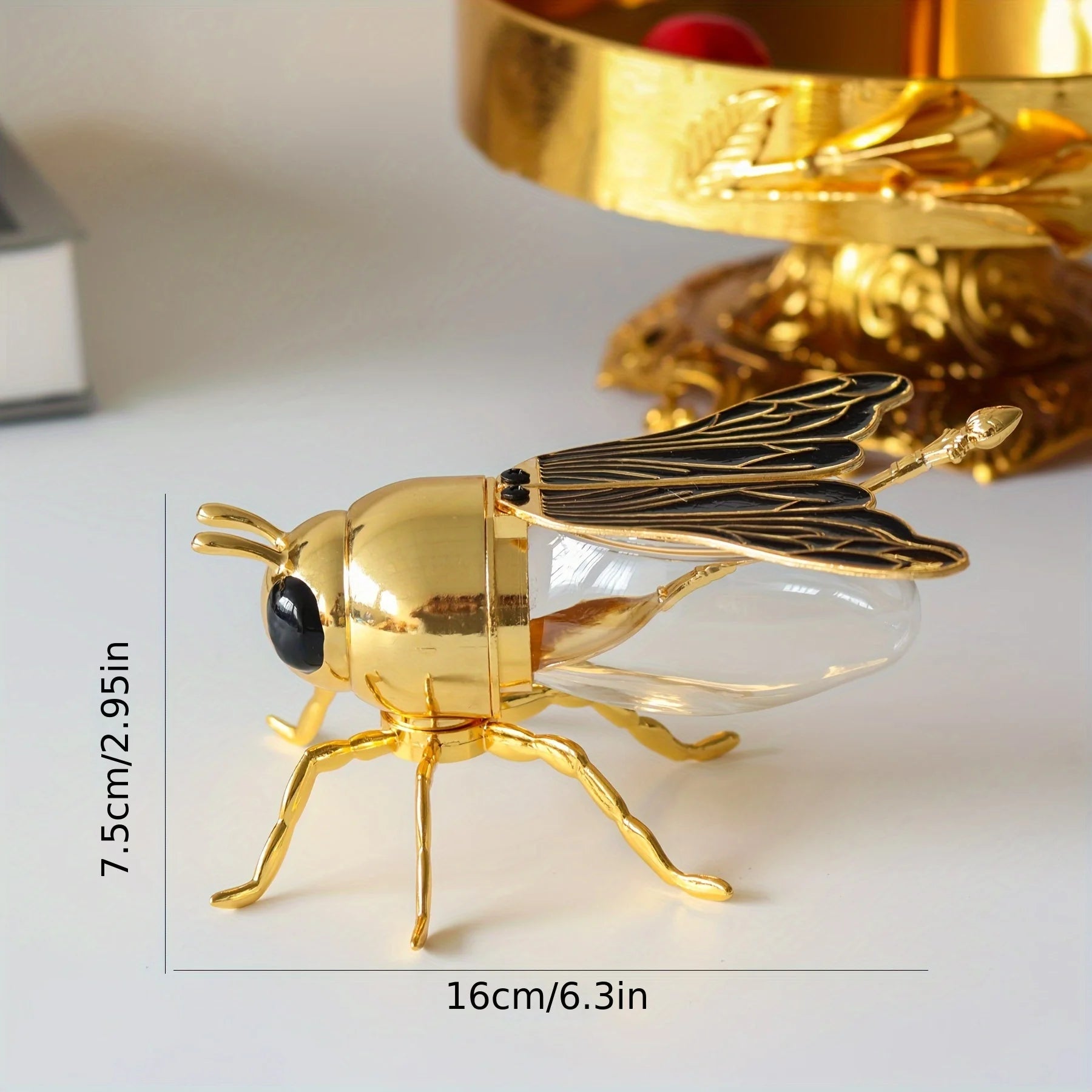 1pc Elegant Black Bee with Golden Accents Honey Jar Lid Decorative Sugar Bowl Luxurious Animal-Shaped Tabletop Ornament for Home